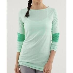 Lululemon Devotion Womens  Long Sleeve Tee Mint Green Sz 2 ? See Pics Soft